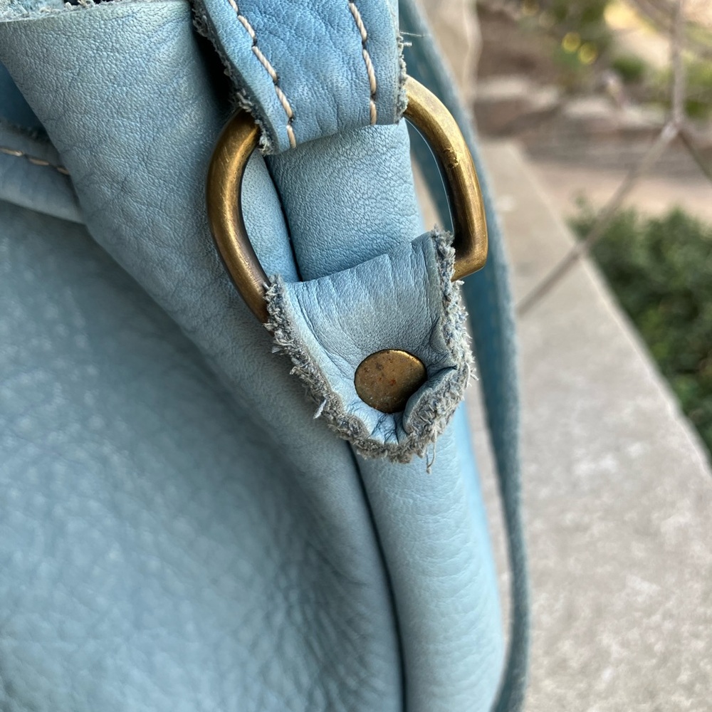 Portland Leather Large Bucket Bag - Picture 5 of 6
